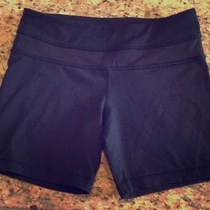 Lululemon spantex yoga 🧘‍♀️ shorts